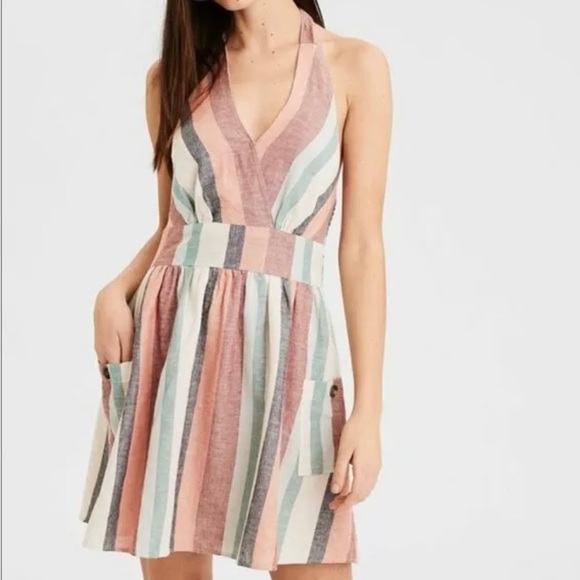 American Eagle Outfitters Dresses & Skirts - 💒 5/$30 AMERICAN EAGLE SMALL COTTON LINEN HALTER MINI DRESS